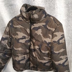 Wild Fable camo puffer coat